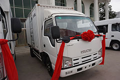 慶鈴五十鈴汽車(chē) 100P標準廂車(chē)