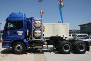 福田戴姆勒簽署60輛歐曼LNG重卡銷(xiāo)售合同