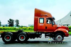 一汽柳特 安捷重卡 6X4 長(cháng)頭牽引車(chē)