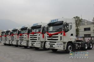 東風(fēng)柳汽與盛輝物流交車(chē)儀式隆重舉行