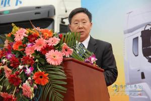 東風(fēng)柳汽與盛輝物流交車(chē)儀式隆重舉行