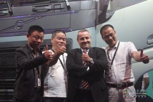 沃爾沃卡車(chē)全新FH、FM、FMX韓國震撼發(fā)布！