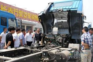 一汽青島龍V、賽龍中卡暨錫柴恒威（4/6DLD、4DF4）產(chǎn)品推介會(huì )