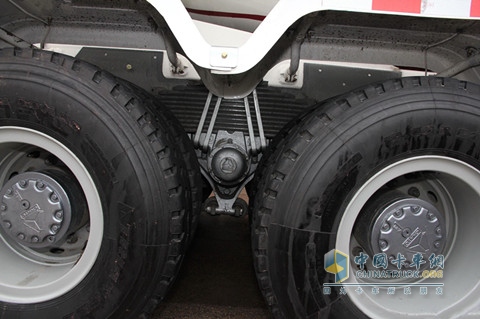 中國重汽 HOWO 6×4攪拌車(chē)
