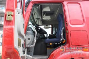 中國重汽 HOWO 4×2后提升式牽引車(chē)