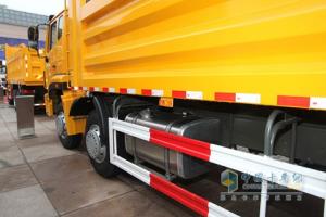 中國重汽 HOWO 6×4自卸車(chē)