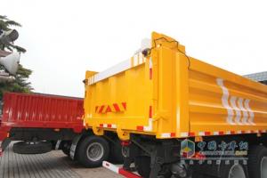 中國重汽 HOWO 6×4自卸車(chē)