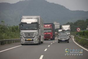 百公里26.5升 奔馳卡車(chē)杭州-廣州油耗實(shí)測完美結束