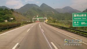 奔馳卡車(chē)廣州成都往返油耗新鮮出爐 百公里 30.5升油耗