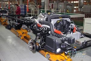 江淮汽車(chē)蒙城生產(chǎn)基地產(chǎn)品下線(xiàn)暨帥鈴x上市儀式