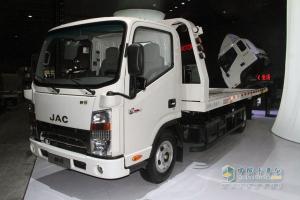 廣州車(chē)展：江淮汽車(chē)攜帥鈴全系參展 展示納威斯達新動(dòng)力