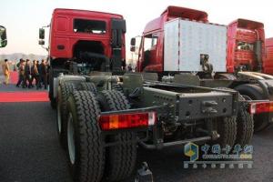 中國重汽 豪沃 340馬力 6X4 國四牽引車(chē)
