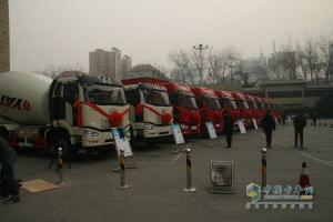 一汽解放J6全品系天然氣產(chǎn)品全國總投放儀式