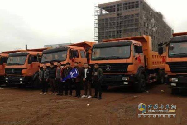 北奔重卡22臺工程自卸車(chē)交付江西用戶(hù)