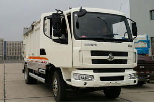 東風(fēng)柳汽無(wú)泄漏壓縮式垃圾車(chē)問(wèn)世