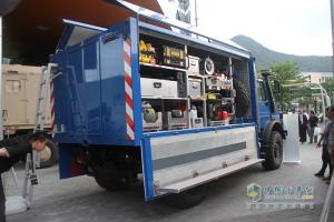 中國首家 梅賽德斯-奔馳授權特種卡車(chē)經(jīng)銷(xiāo)商深圳開(kāi)業(yè)