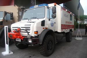 梅賽德斯-奔馳烏尼莫克（Unimog）U4000 4X4全地形救護車(chē)底盤(pán)