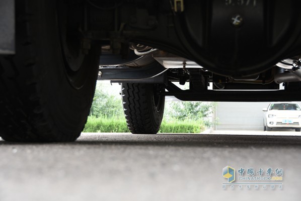 福田瑞沃 瑞沃中馳 168馬力 10噸壓縮垃圾車(chē)（外觀(guān)）