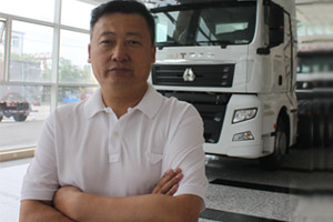 逆境生存之道 唐純與“全勤重卡”甘苦同行