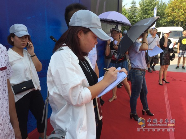 全新定制化體驗 圖雅諾改裝大賽展風(fēng)姿