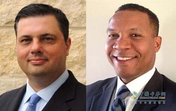 左圖為John Boynton，右圖為Bryant Davis