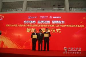 閱兵運輸保障方隊大揭秘 福田戴姆勒汽車(chē)攜手祥龍物流