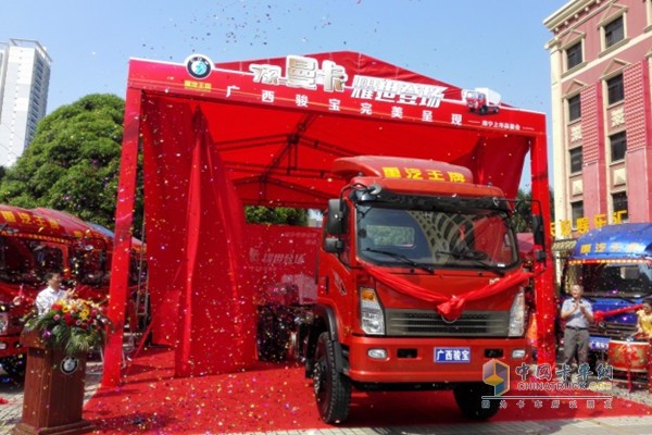 重汽王牌 德國曼 發(fā)動(dòng)機