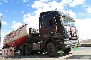 青藏線(xiàn)上追聯(lián)合-發(fā)現青藏線(xiàn)上爬坡王（一）