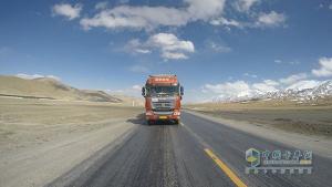 青藏線(xiàn)上追聯(lián)合 聯(lián)合卡車(chē)U420奪冠表現
