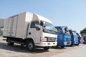 濟南卡車(chē)展輕卡秀 奧馳汽車(chē)、南京依維柯齊動(dòng)員