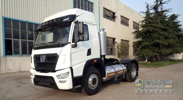 徐工牽引車(chē)