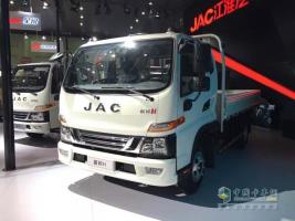 江淮汽車(chē)參加2015商用車(chē)展 實(shí)力不俗