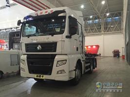 中國重汽武漢車(chē)展展臺面面觀(guān)