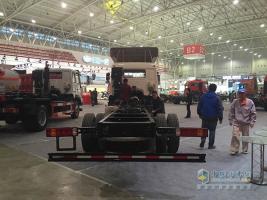 中國重汽武漢車(chē)展展臺面面觀(guān)