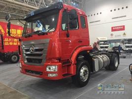 中國重汽武漢車(chē)展展臺面面觀(guān)