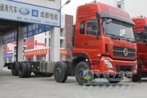 東風(fēng)天龍 350馬力 8X4 載貨車(chē)