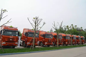 喜獲訂單25臺 聯(lián)合卡車(chē)黃驊推介會(huì )告捷