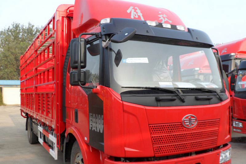 一汽解放 J6L中卡 140馬力 4X2 倉柵式載貨車(chē)(CA5160CCYP62K1L3E4)