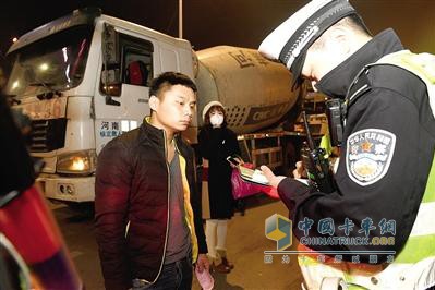 河南10地市異地用警嚴查渣土車(chē)