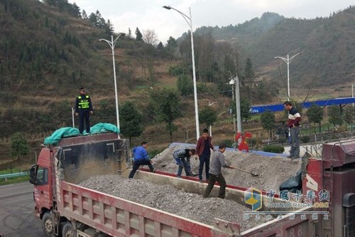 貴州貨車(chē)總重逾49噸 “上路”將受重罰