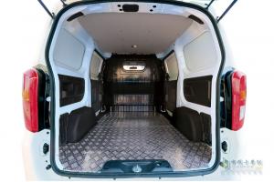 比亞迪 T3 4×2 貨箱4460mm純電動(dòng)箱式貨運車(chē)