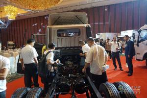 售價(jià)11.8萬(wàn)元起 四川現代盛圖輕卡全國上市