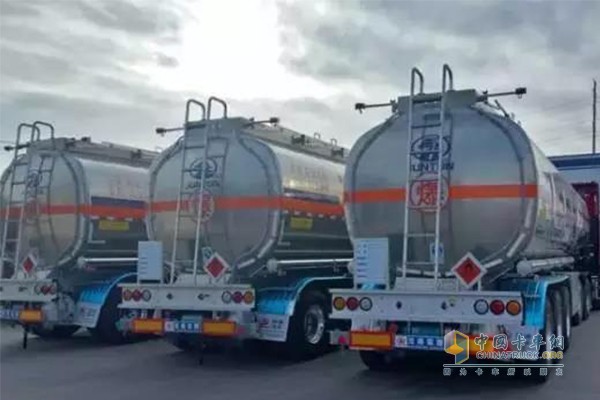 采用國內知名品牌優(yōu)質(zhì)鋁合金，自重更輕、強度更高