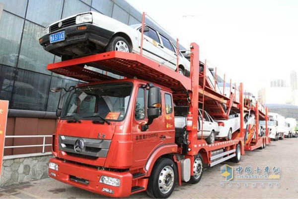 轎運車(chē)運輸車(chē)情況