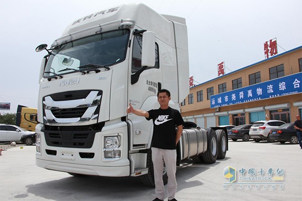 山西軒達汽車(chē)銷(xiāo)售有限公司總經(jīng)理侯銳