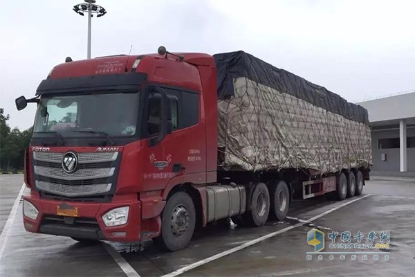 高師傅的福田戴姆勒歐曼EST超級卡車(chē)