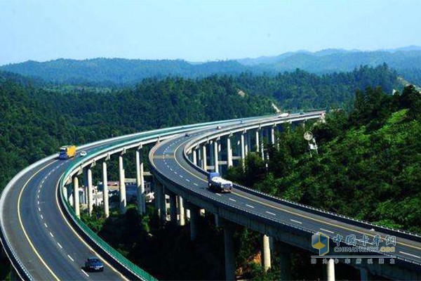云南省試點(diǎn)高速公路差異化收費預計一年內優(yōu)惠達11億元