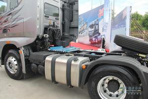一汽解放J7 500馬力 6X4牽引車(chē)