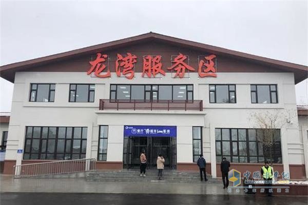 輝白高速公路正式通車(chē)