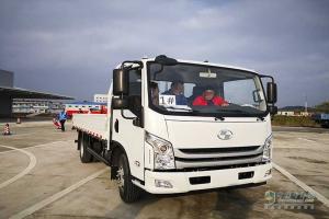 上汽躍進(jìn)新品發(fā)布暨智能選配器上線(xiàn)儀式